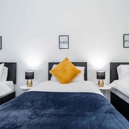 Three Bedroom Apartment- One Choice Stays Serviced Accommodation- Jewellery Quarter Бирмингам Екстериор снимка